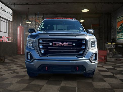 Used 2019 GMC Sierra 1500 AT4 w/ AT4 Premium Package image 2