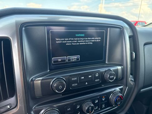 Certified 2019 Chevrolet Silverado 1500 LT w/ All Star Edition AWD/4WD image 19