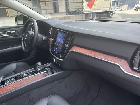Certified 2025 Volvo V60 B5 Cross Country Plus image 16