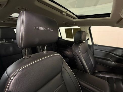 Used 2021 GMC Acadia Denali w/ Denali Technology Package image 33