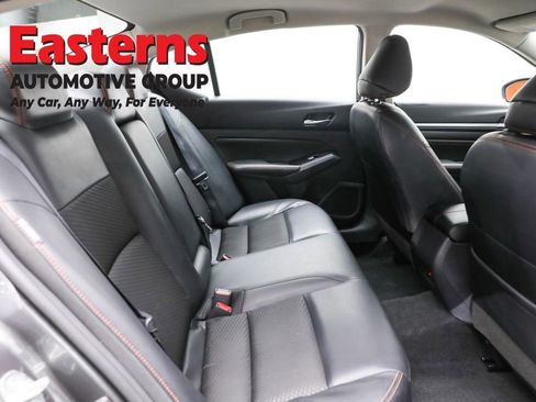 Used 2023 Nissan Altima 2.5 SR FWD image 23