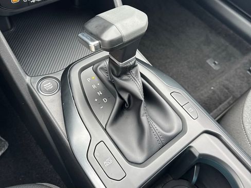 New 2025 Kia K4 LXS image 24