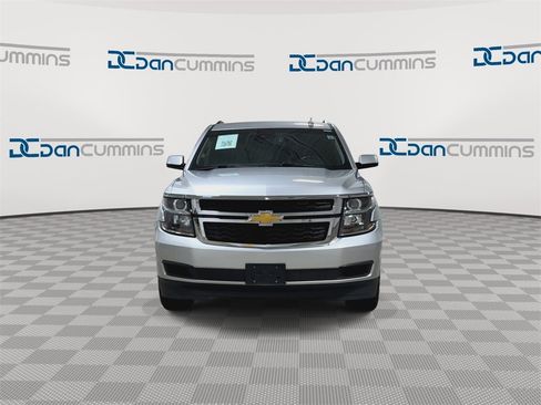 Used 2019 Chevrolet Tahoe LT image 3