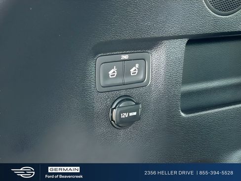 Used 2025 Kia Telluride SX Prestige AWD/4WD image 28
