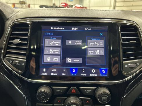 Used 2020 Jeep Grand Cherokee Summit w/ Platinum Series Group AWD/4WD image 22