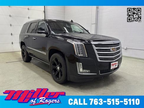 Used 2019 Cadillac Escalade Platinum AWD/4WD image 1