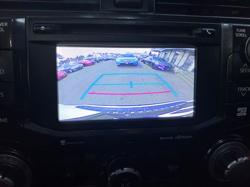 Used 2019 Toyota 4Runner TRD Off-Road Premium AWD/4WD image 42