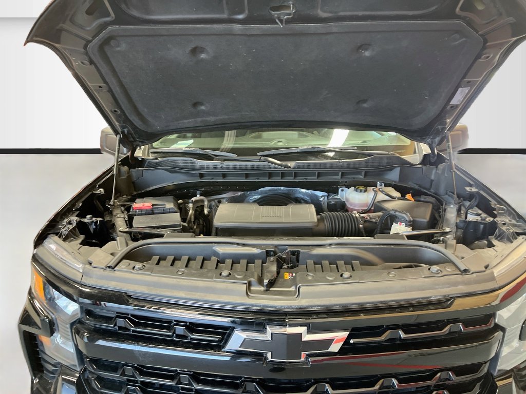 Used 2022 Chevrolet Silverado 1500 Custom Trail Boss AWD/4WD image 27