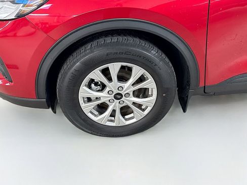 Used 2023 Ford Escape Active w/ Tech Pack #1 AWD/4WD image 32