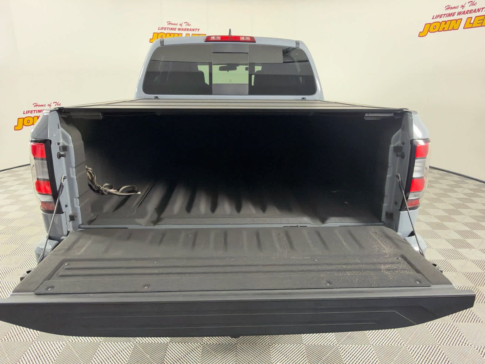 Certified 2024 Nissan Frontier PRO-4X w/ Technology Package AWD/4WD image 5