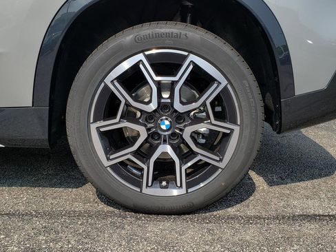 New 2025 BMW X1 xDrive28i w/ Premium Package image 12