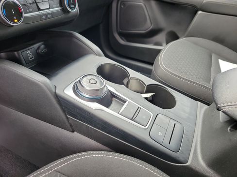 Used 2025 Ford Escape Active image 29