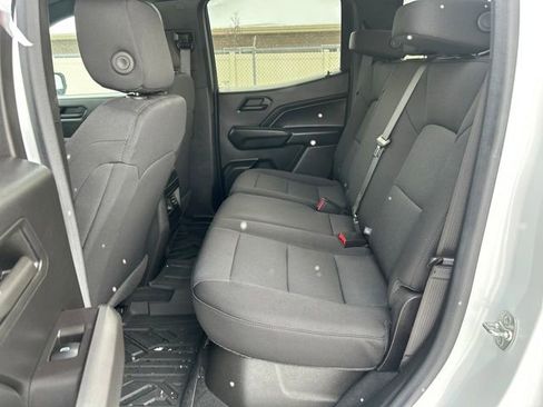 Used 2024 Chevrolet Colorado Trail Boss image 25