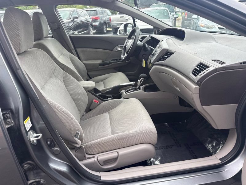 Used 2012 Honda Civic Hybrid Sedan image 17