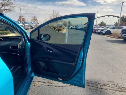 Used 2020 Toyota Prius Prime Limited image 16