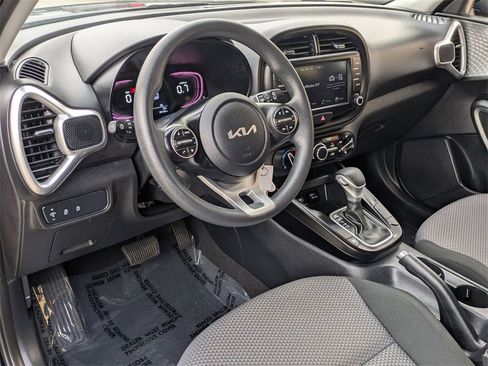 Used 2024 Kia Soul LX w/ Option Group 015 image 14