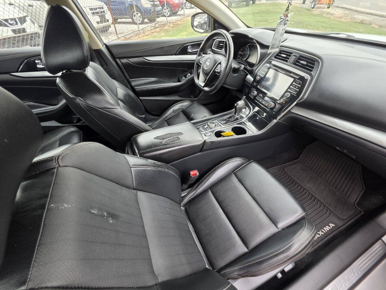 Used 2017 Nissan Maxima 3.5 SL FWD image 4