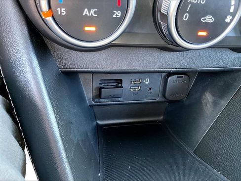 Used 2019 MAZDA CX-3 Grand Touring AWD/4WD image 32