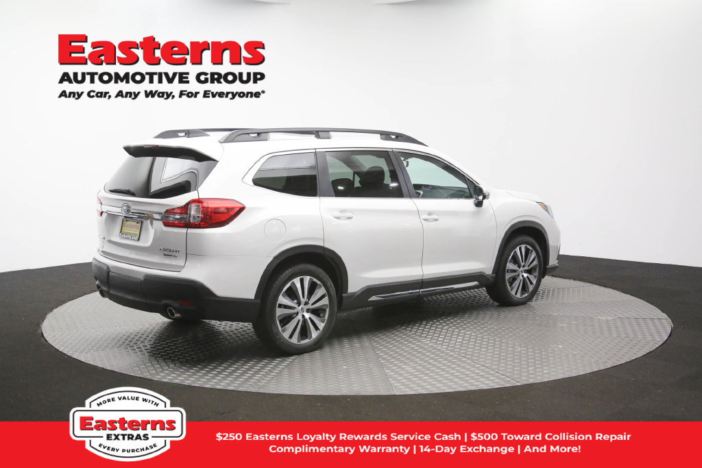 Used 2022 Subaru Ascent Limited w/ Technology Package AWD/4WD image 47