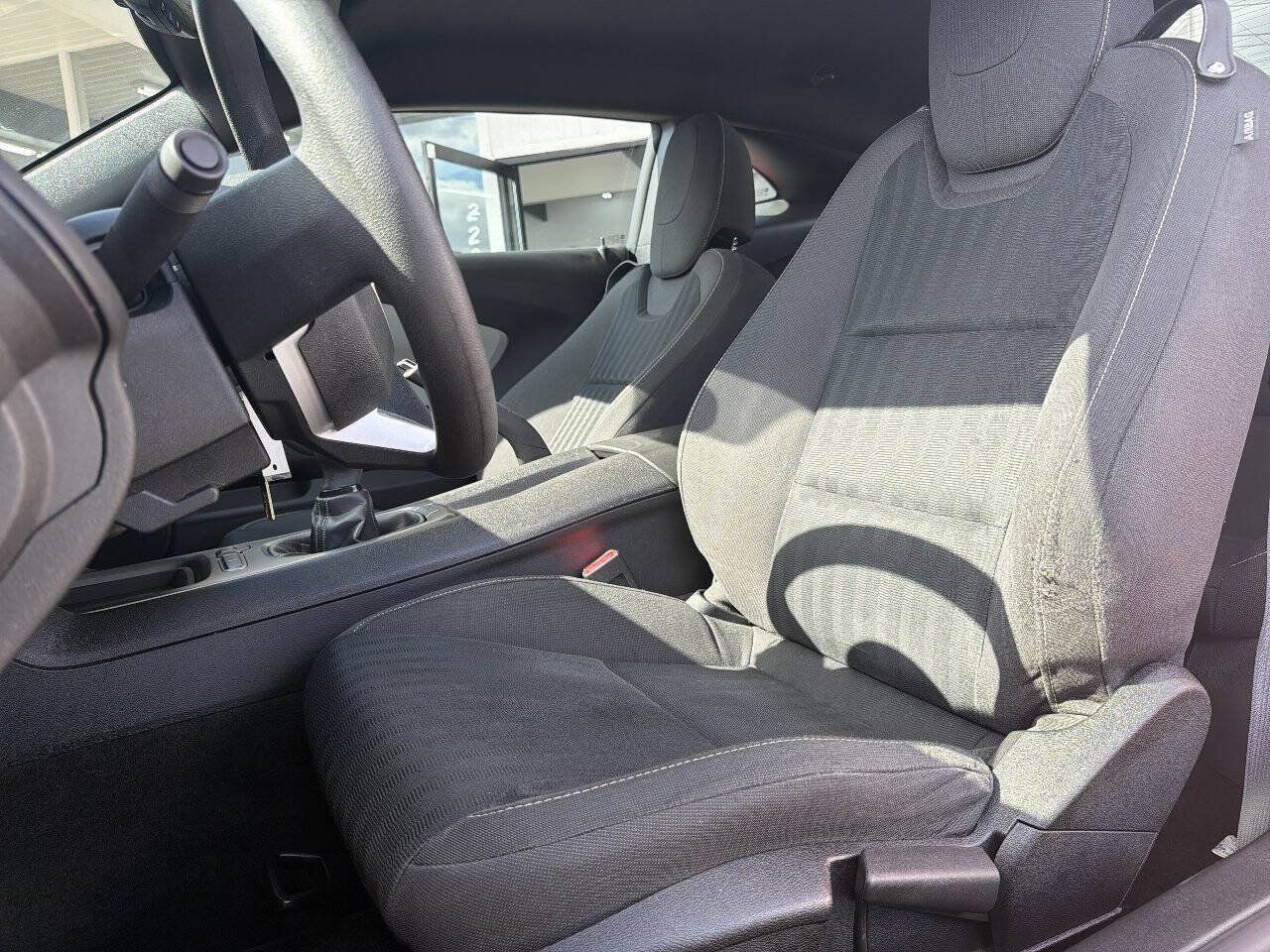 Used 2011 Chevrolet Camaro LS RWD image 22