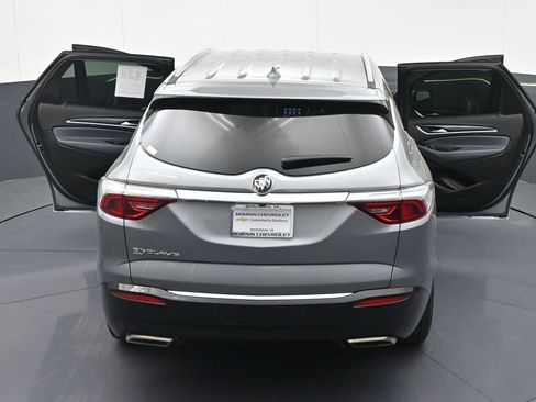 Used 2023 Buick Enclave Essence AWD/4WD image 43