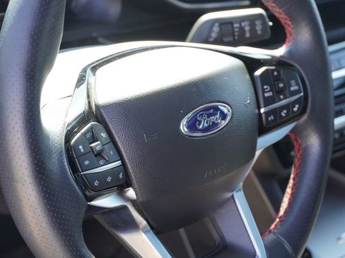 Used 2023 Ford Explorer ST-Line w/ Class IV Trailer Tow Package RWD image 33