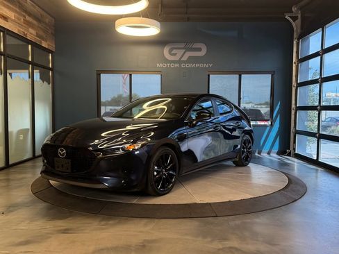 Used 2025 MAZDA MAZDA3 s Sport FWD image 7