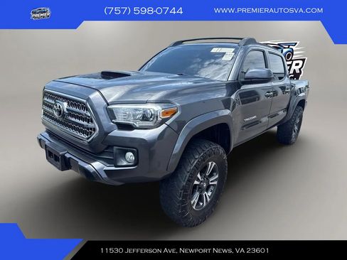 Used 2017 Toyota Tacoma TRD Sport w/ Tow Package (A/T) AWD/4WD image 1