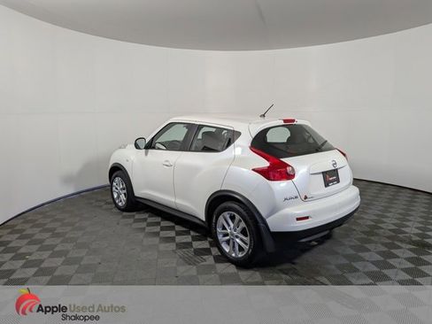 Used 2014 Nissan Juke S image 4