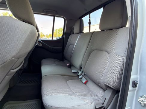 Certified 2019 Nissan Frontier SV AWD/4WD image 20