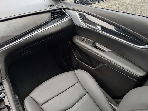 New 2026 Cadillac XT5 Premium Luxury w/ Driver Assist Package FWD image 17