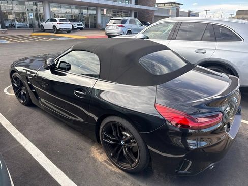 Used 2024 BMW Z4 sDrive30i w/ Convenience Package RWD image 4