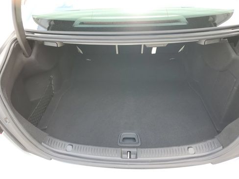 Used 2023 Mercedes-Benz E 350 Sedan image 16