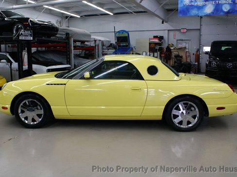Used 2002 Ford Thunderbird image 46