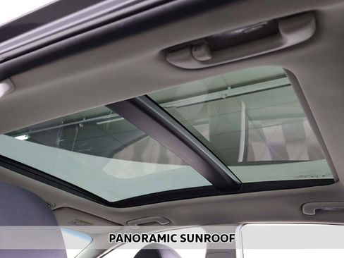 Used 2020 Kia Optima Premium image 4