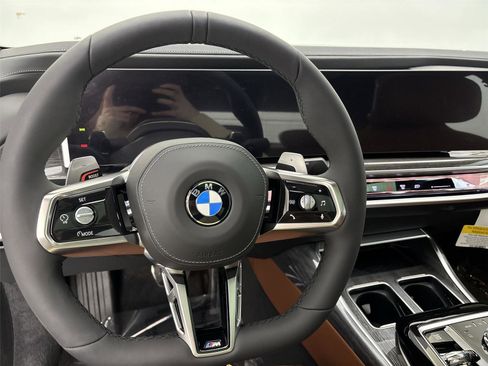 New 2026 BMW 760i xDrive w/ Executive Package AWD/4WD image 22
