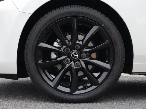 New 2026 MAZDA MAZDA3 2.5 S Hatchback w/ Premium Pkg FWD image 23