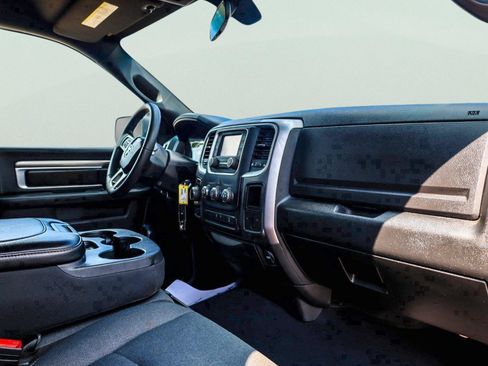Used 2023 RAM 1500 Warlock AWD/4WD image 9
