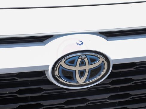 Used 2024 Toyota RAV4 AWD Hybrid w/ Weather Package image 4