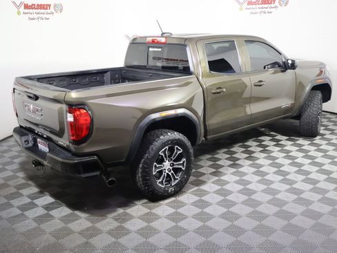 Used 2023 GMC Canyon AT4 w/ AT4 Premium Package AWD/4WD image 4