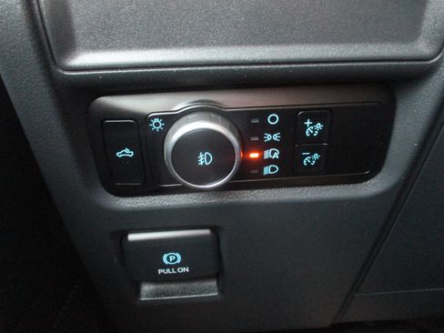 Used 2023 Ford F150 XL w/ STX Appearance Package RWD image 19