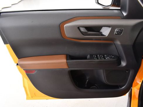 New 2026 Ford Bronco Sport Outer Banks w/ Outer Banks Tech Package+ AWD/4WD image 25