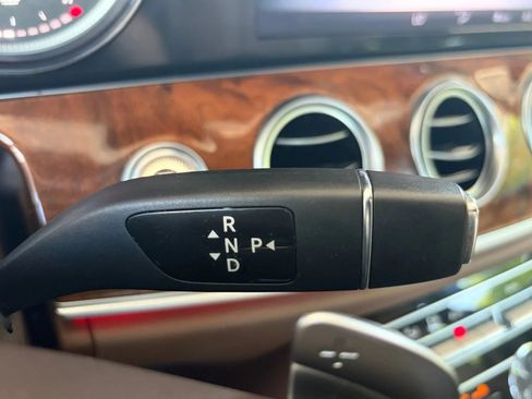 Used 2017 Mercedes-Benz E 300 4MATIC w/ Premium 1 Package image 27