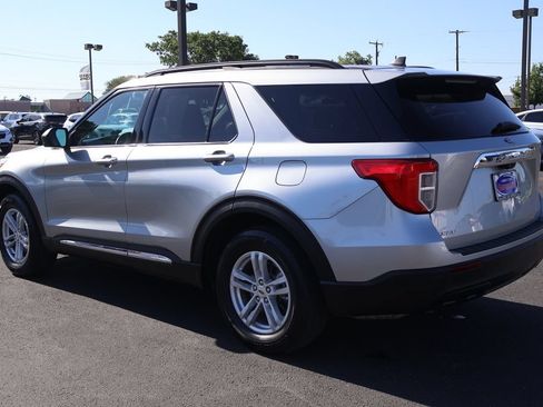 Certified 2024 Ford Explorer XLT RWD image 15