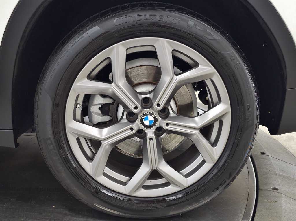 Used 2024 BMW X3 xDrive30i w/ Premium Package w/ZPA AWD/4WD image 13