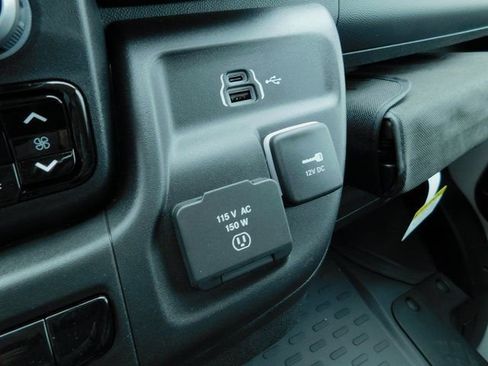New 2026 RAM ProMaster 2500 w/ Convenience Group FWD image 19