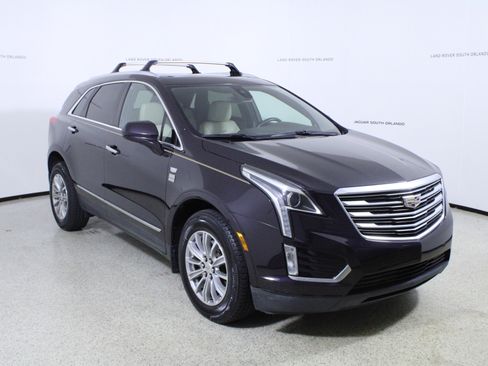 Used 2018 Cadillac XT5 Luxury w/ Driver Awareness Package image 3