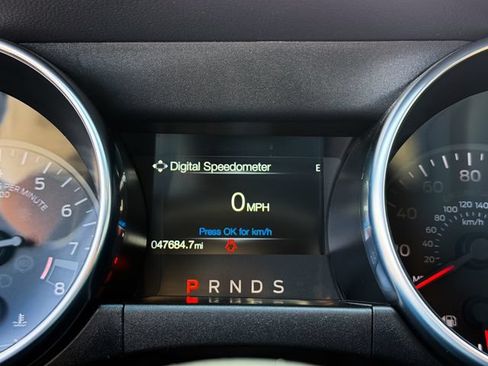 Used 2022 Ford Mustang GT Premium RWD image 13