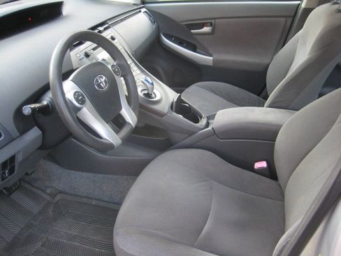 Used 2011 Toyota Prius Two FWD image 11