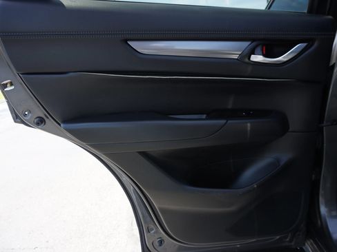 Used 2018 MAZDA CX-5 Touring FWD image 19